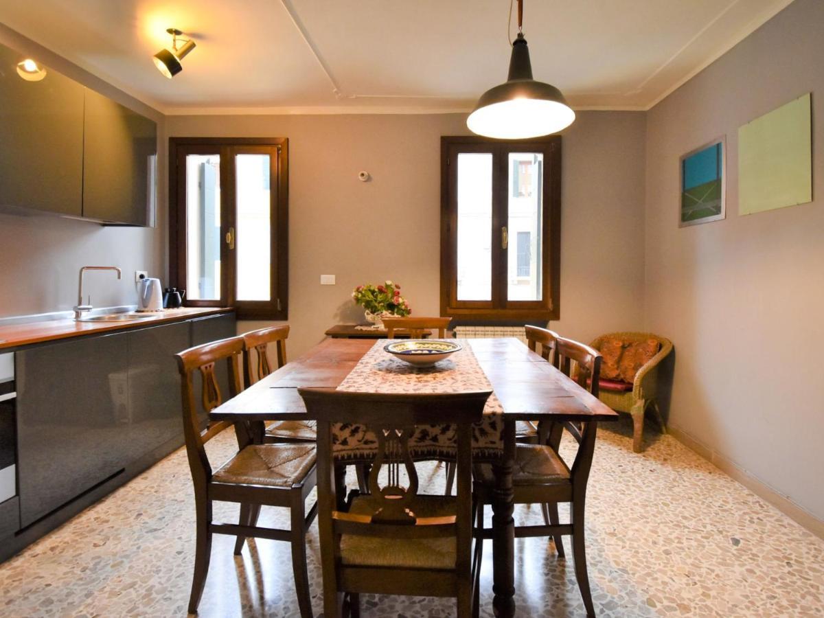 Apartment Casa San Vio By Interhome Venice Exterior photo